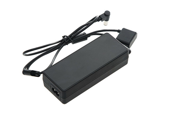 Зарядное устройство Inspire 1 100W power adaptor (без AC кабеля) (Part3) Зарядное устройство Inspire 1 100W power adaptor (без AC кабеля) (Part3) фото