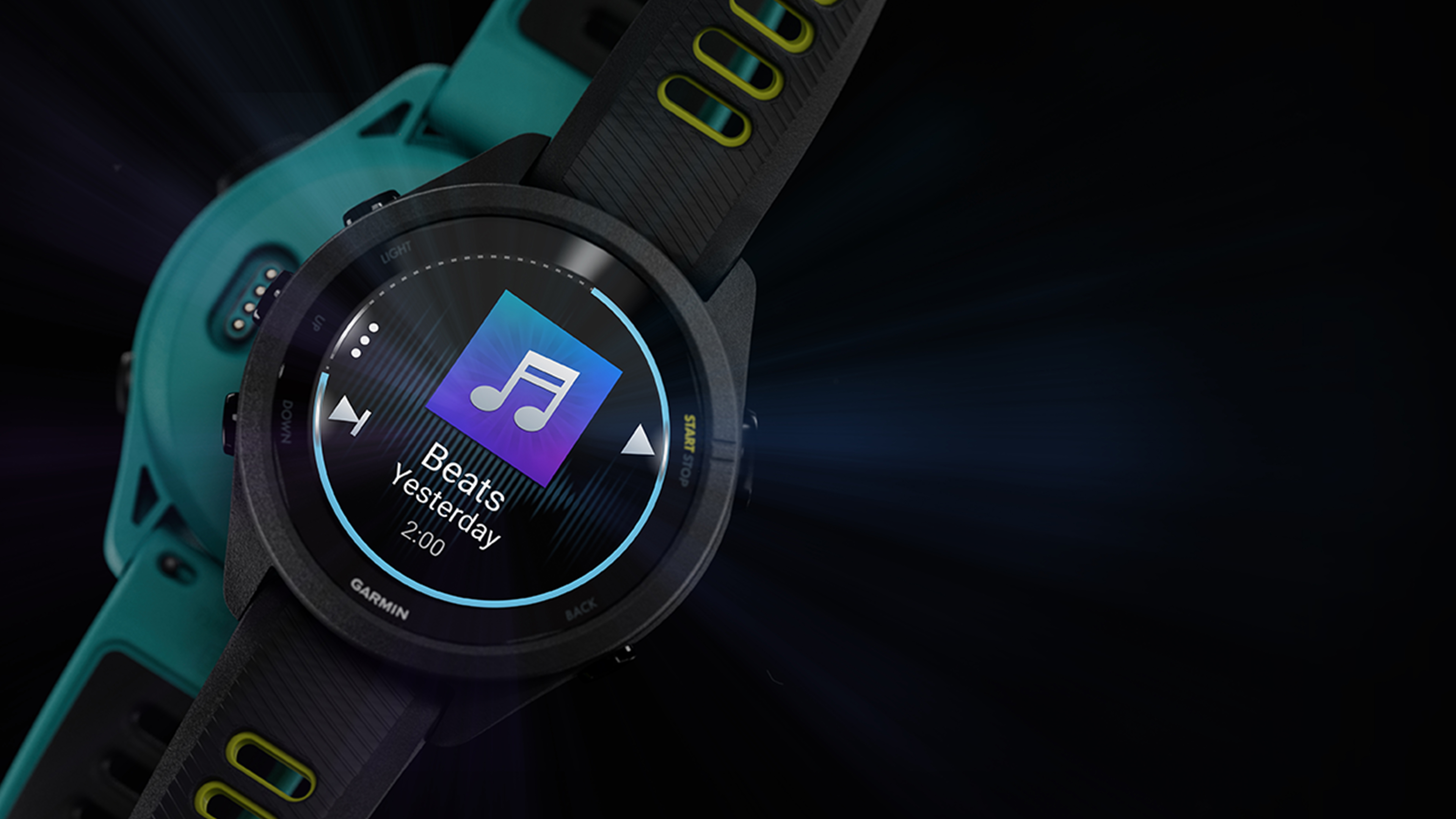 Умные часы Garmin Forerunner 265 черные с черно-серым ремешком